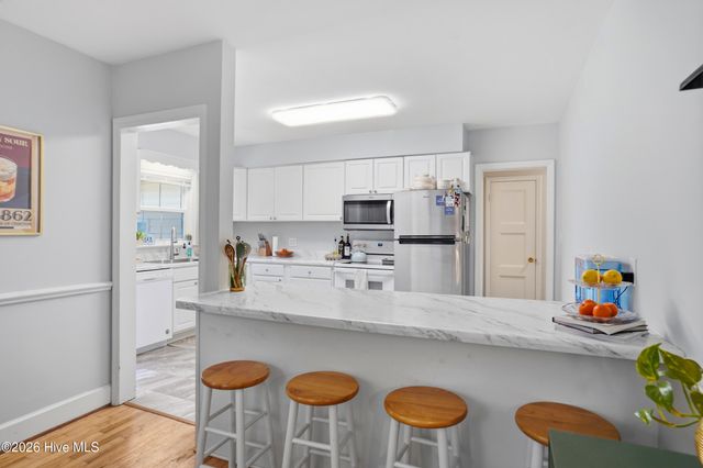 304 Parkway Drive, Wilmington, NC 28409