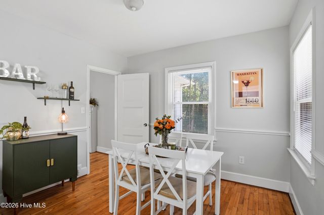 304 Parkway Drive, Wilmington, NC 28409