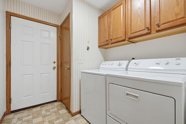 797 Parkside Lane, Columbia Heights, MN 55421