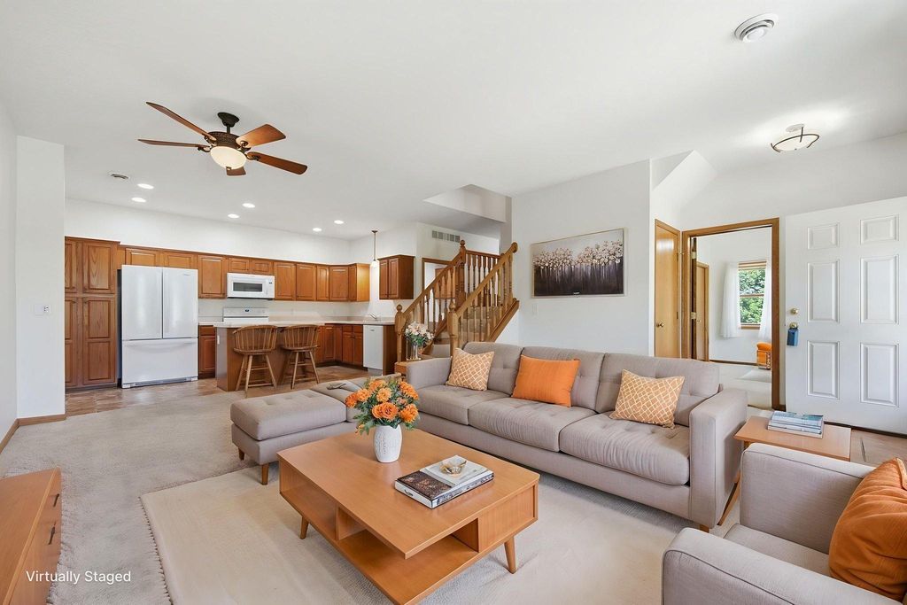 797 Parkside Lane, Columbia Heights, MN 55421 — photo 3