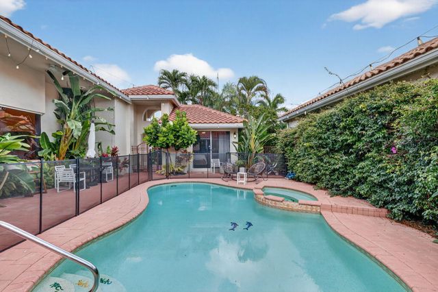 7450 Campo Florido, Boca Raton, FL 33433