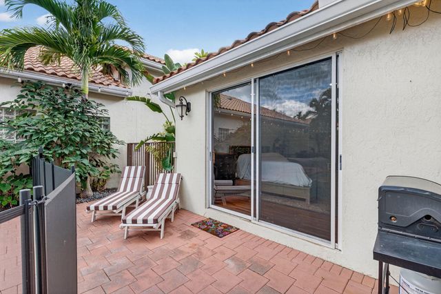 7450 Campo Florido, Boca Raton, FL 33433