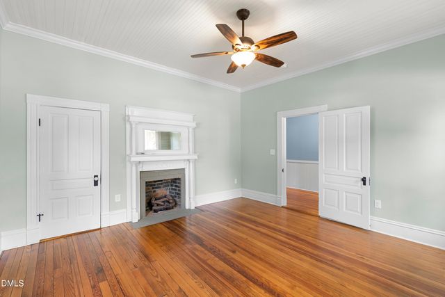 915 S 3rd Street, Sanford, NC 27330