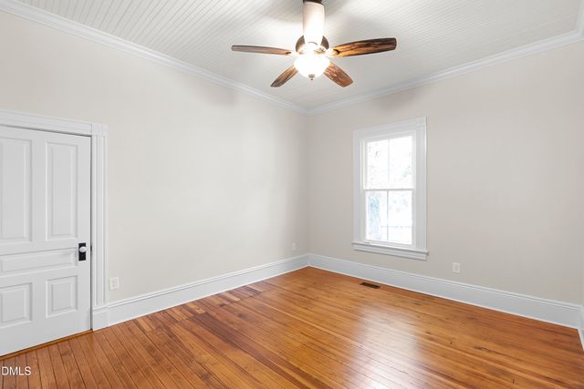 915 S 3rd Street, Sanford, NC 27330