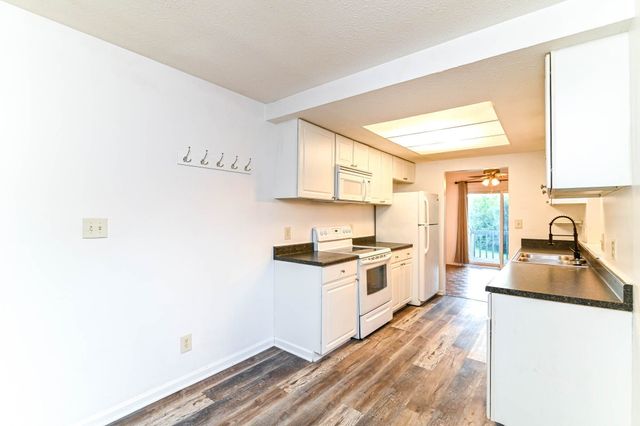 5103 Fairway Drive 2, Avon, IN 46123