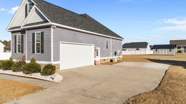 1665 Barnes Hill Church Road, Nashville, NC 27856