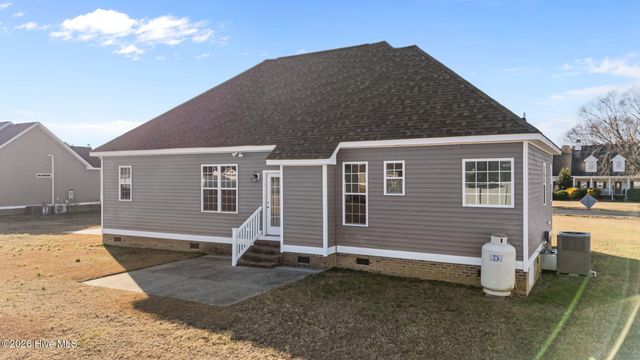 1665 Barnes Hill Church Road, Nashville, NC 27856