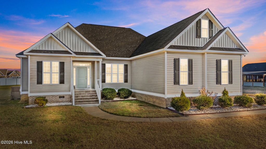 1665 Barnes Hill Church Road, Nashville, NC 27856