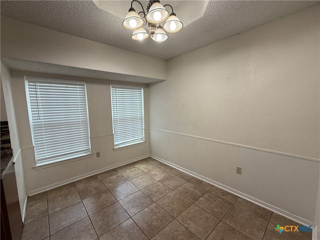 2401 Ridglea Court, Killeen, TX 76543