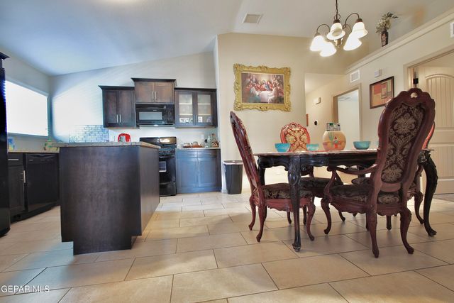 4981 ROSE ELISE Street, El Paso, TX 79938