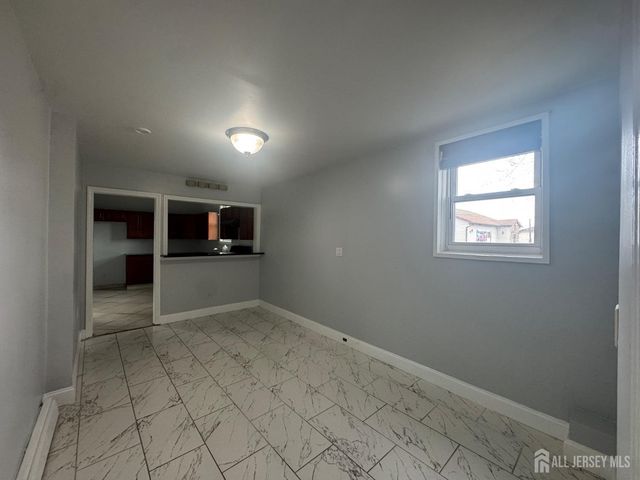 556 Roosevelt Avenue 1, Carteret, NJ 07008