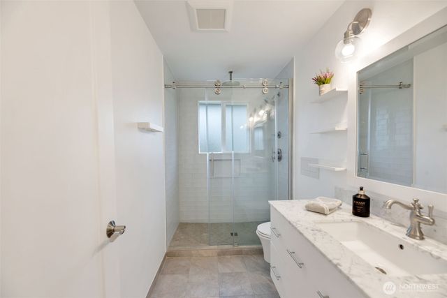 447 Index Avenue NE, Renton, WA 98056