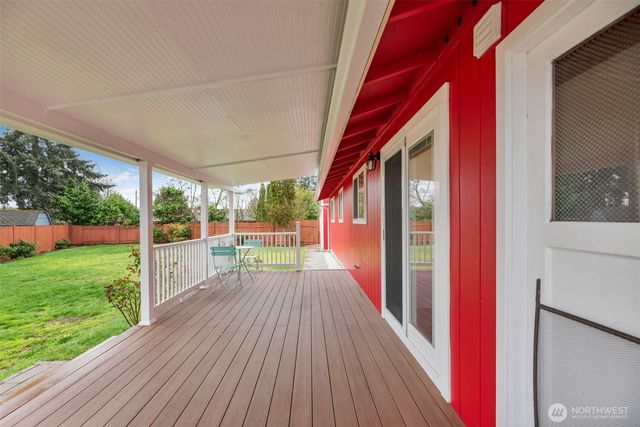 447 Index Avenue NE, Renton, WA 98056