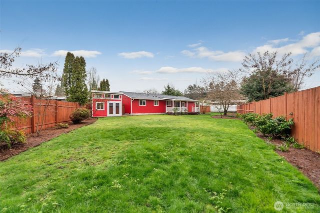 447 Index Avenue NE, Renton, WA 98056