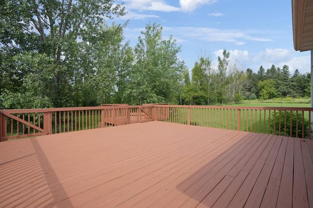 988 County Road T, Hammond, WI 54015