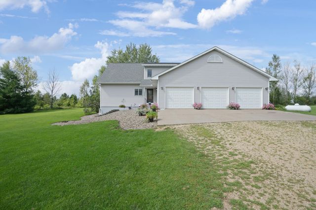 988 County Road T, Hammond, WI 54015