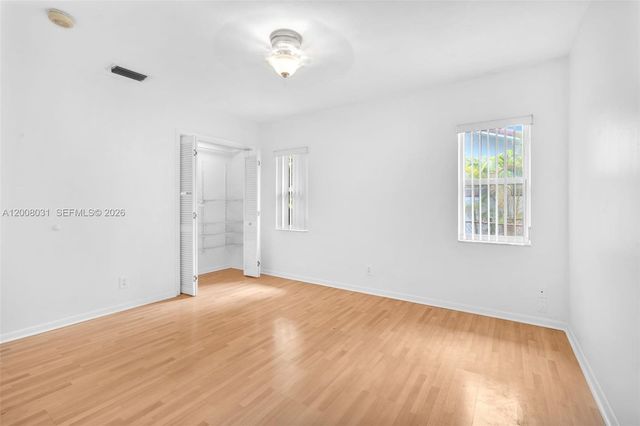 3441 N Hills Dr 00, Hollywood, FL 33021