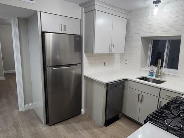 322 Brownell 3W, Fall River, MA 02720