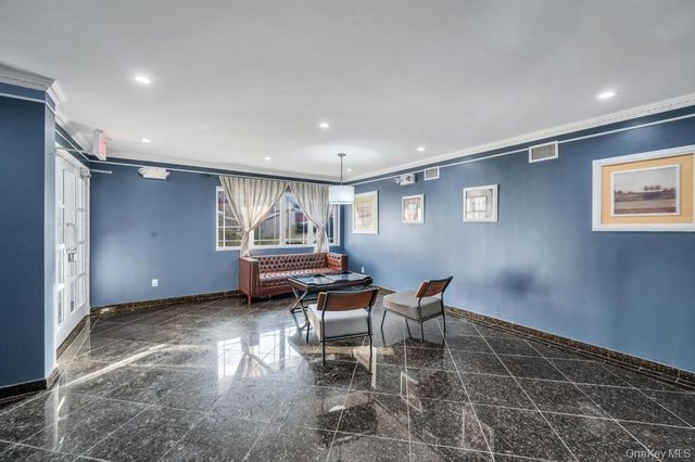 69-07 43rd Avenue 3G, Woodside, NY 11377