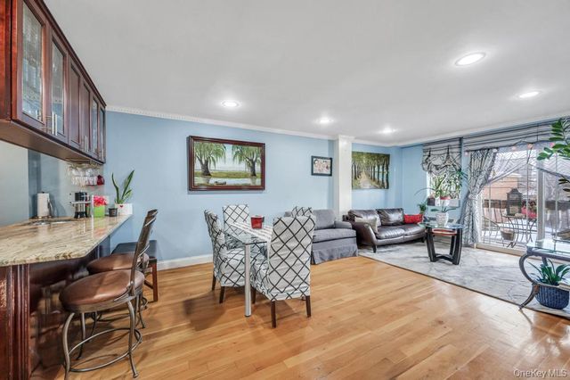 69-07 43rd Avenue 3G, Woodside, NY 11377