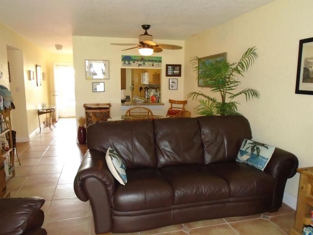 1133 Bayshore Drive 105, Fort Pierce, FL 34949