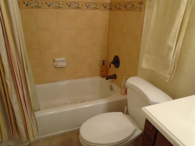 1133 Bayshore Drive 105, Fort Pierce, FL 34949