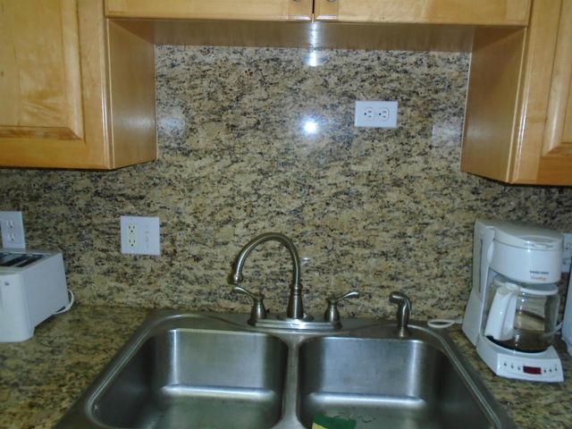 1133 Bayshore Drive 105, Fort Pierce, FL 34949