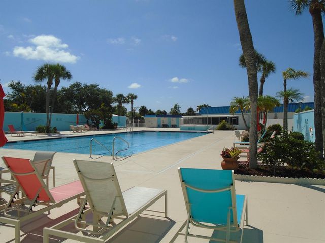 1133 Bayshore Drive 105, Fort Pierce, FL 34949