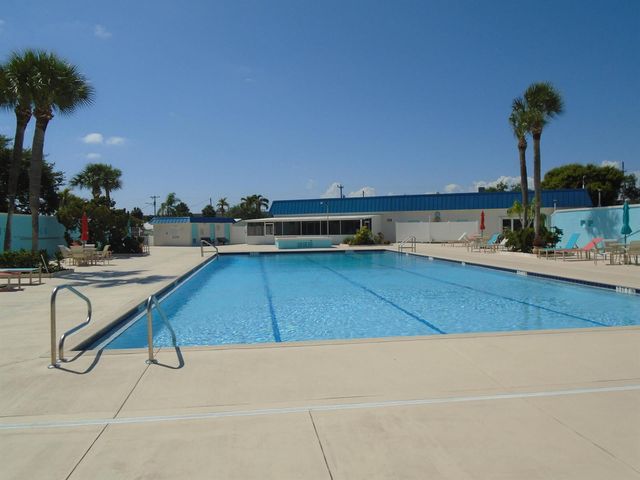 1133 Bayshore Drive 105, Fort Pierce, FL 34949