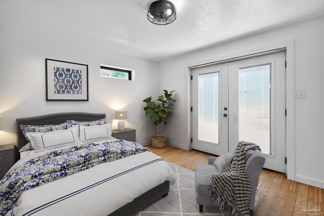 115 Ridgewood Ave, Mary Esther, FL 32569