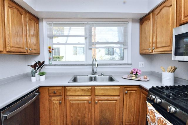 3127 Plymouth Road, Ann Arbor, MI 48105