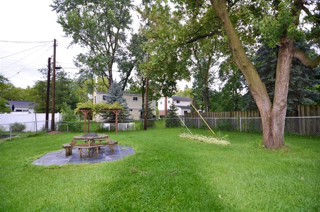 3127 Plymouth Road, Ann Arbor, MI 48105