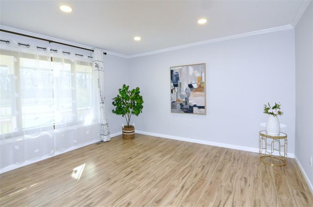 3127 Plymouth Road, Ann Arbor, MI 48105