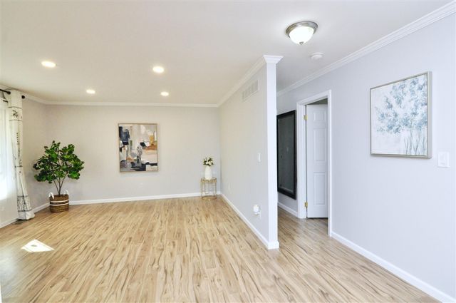 3127 Plymouth Road, Ann Arbor, MI 48105