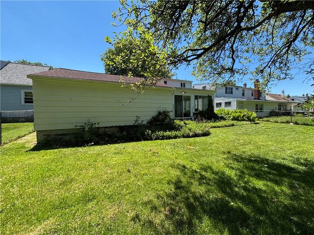 230 Desmond Road, Greece, NY 14616