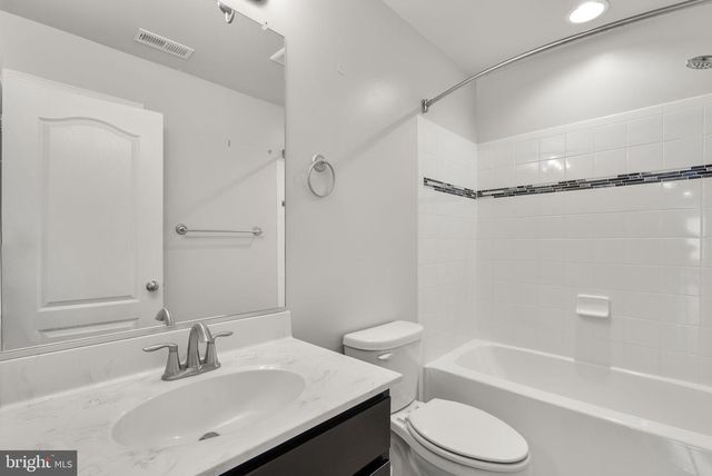 24018 WOODMORE DR, Hollywood, MD 20636