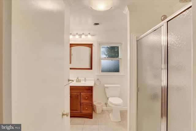 1411 MONTFORT DR, Harrisburg, PA 17110