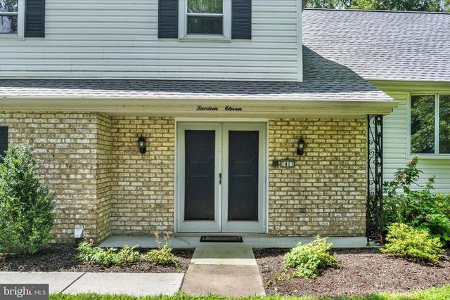 1411 MONTFORT DR, Harrisburg, PA 17110