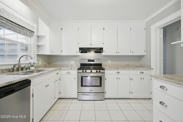 1505 Rivershore Road, Elizabeth City, NC 27909