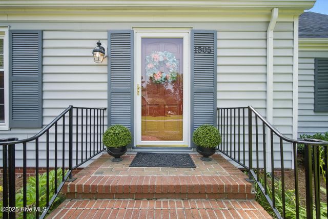 1505 Rivershore Road, Elizabeth City, NC 27909