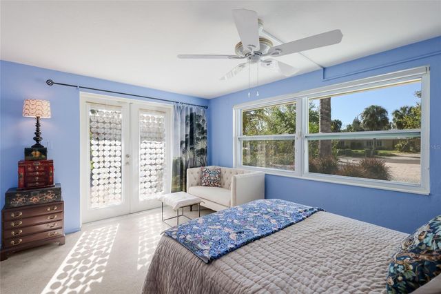 455 S SHORE DRIVE, Sarasota, FL 34234