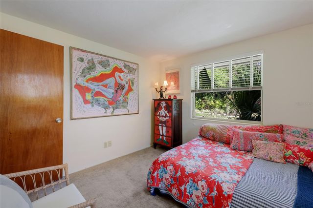 455 S SHORE DRIVE, Sarasota, FL 34234