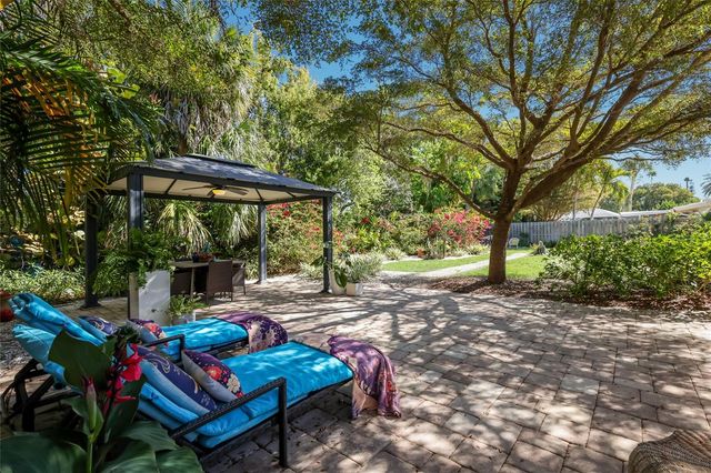 455 S SHORE DRIVE, Sarasota, FL 34234