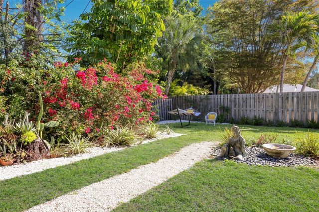 455 S SHORE DRIVE, Sarasota, FL 34234