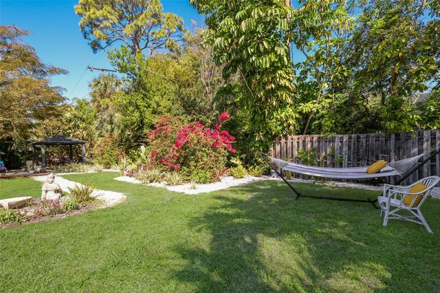 455 S SHORE DRIVE, Sarasota, FL 34234