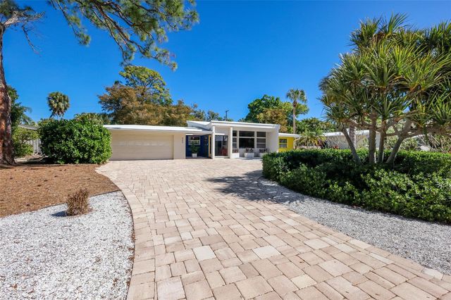 455 S SHORE DRIVE, Sarasota, FL 34234