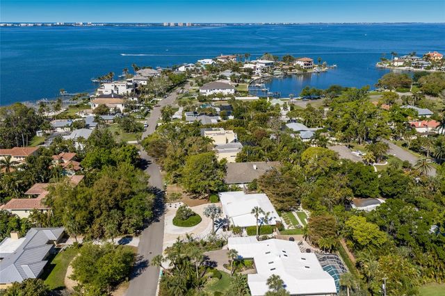 455 S SHORE DRIVE, Sarasota, FL 34234