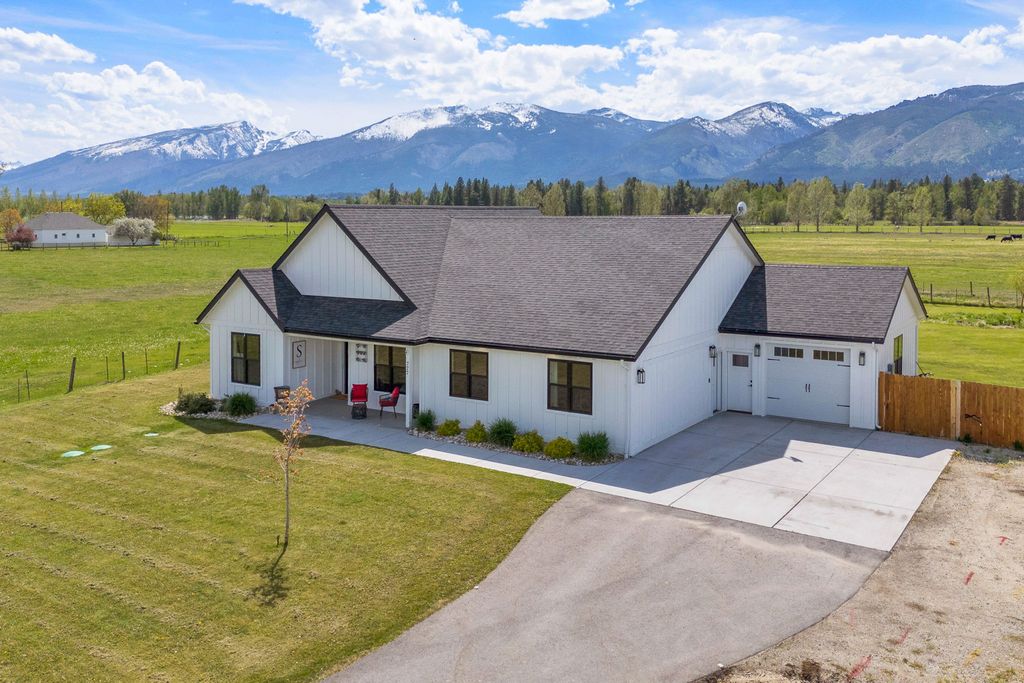 777 Old Corvallis Road, Corvallis, MT 59828 photo 3