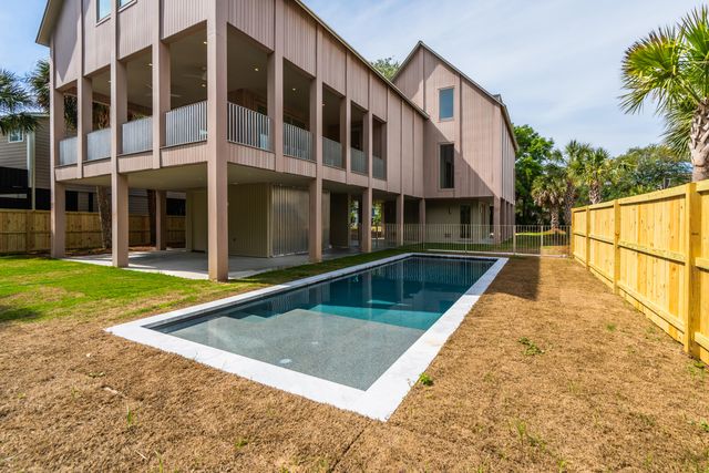 3102 Fort Street, Edisto Island, SC 29438