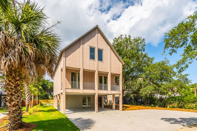 3102 Fort Street, Edisto Island, SC 29438